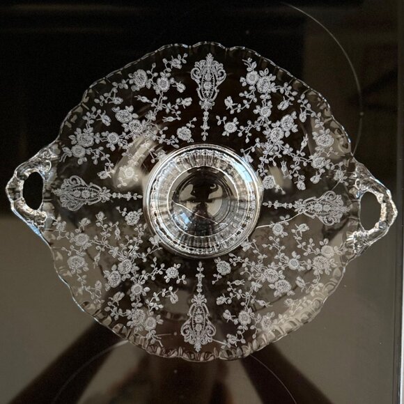 Cambridge Glass Rose Point Etch 2 Handled Low Footed Plate # 3900/131 Elegant - Picture 4 of 6
